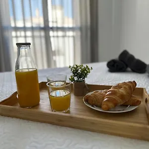  Apartamento El Rincon De Apolo. Atico Con Aparcamiento Gratis. España